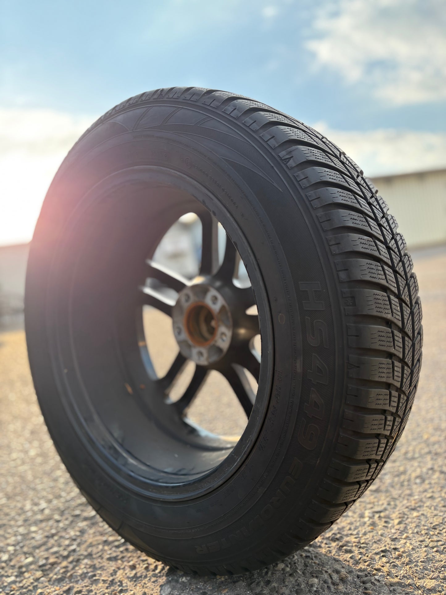 4x
R³ Wheels R3H01 black in 18 Zoll inkl. Winterreifen