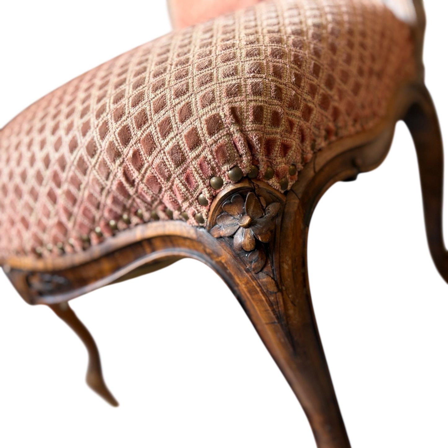 Antike Barock-Stühle (2er-Set) – Louis XV Stil, Rosé-Velours & Holzschnitzung