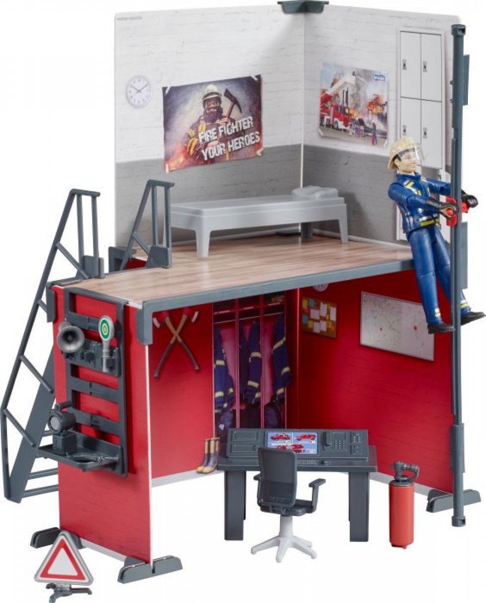 Bruder 62702 - bworld Fire Station with Firefighter