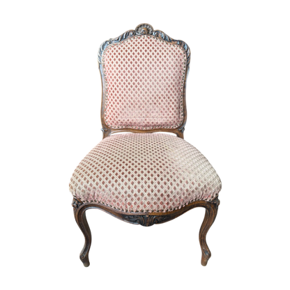 Antike Barock-Stühle (2er-Set) – Louis XV Stil, Rosé-Velours & Holzschnitzung